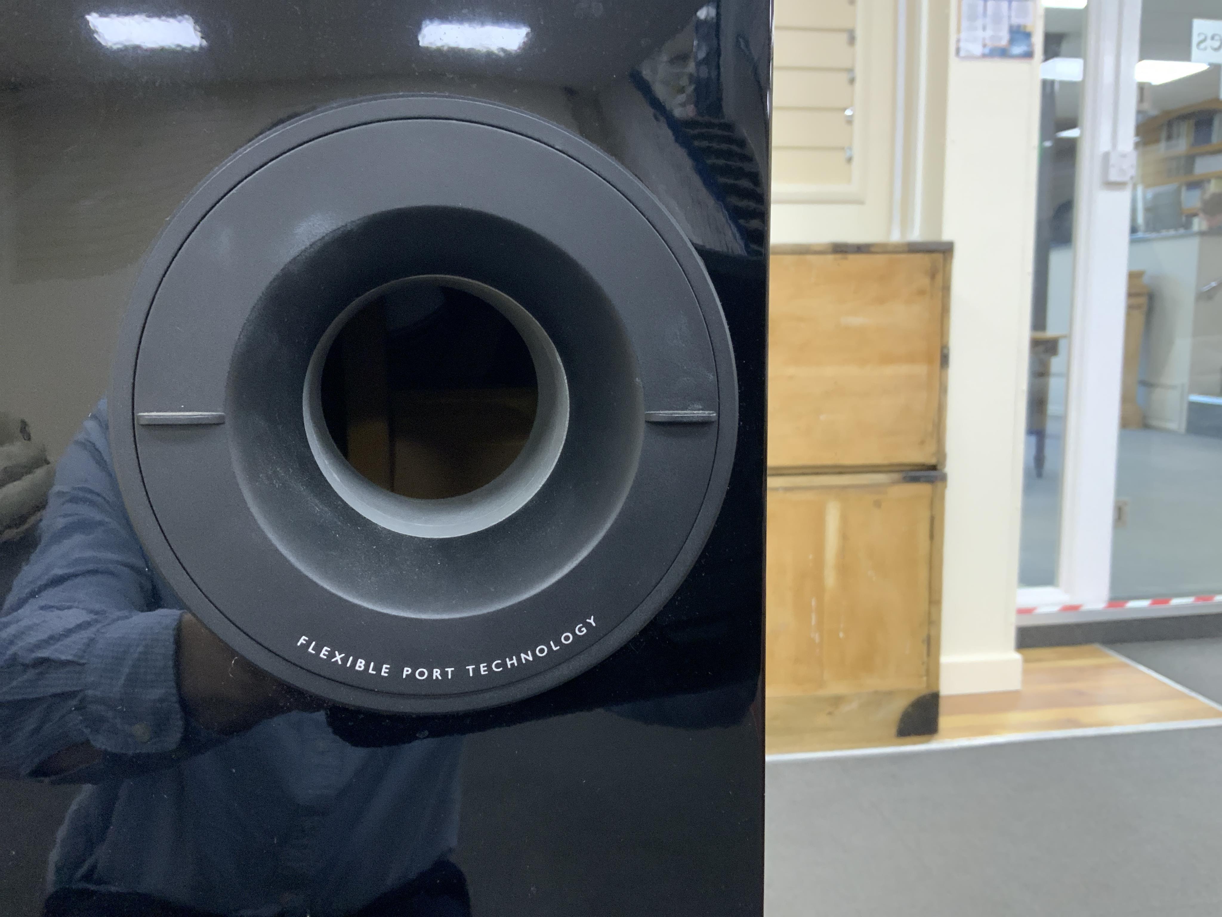 A pair of flooring standing limited edition KEF Reference 3 stereo speakers, the ‘Foundry Edition’, finished in gloss black with copper speaker surrounds on the centre speakers and copper finished plaque to the reverse c